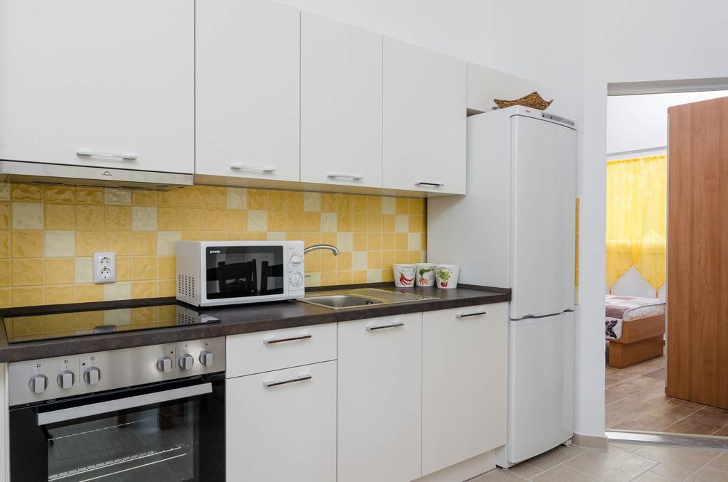 Apartments Mokalo オレビック エクステリア 写真
